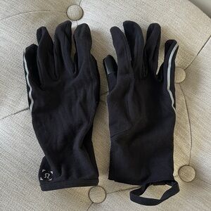 Lululemon Men’s Resolute Reflective Running Gloves